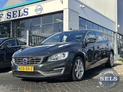 Volvo S60 - 2.0 T3 Momentum LEDER/NAVI/PDC