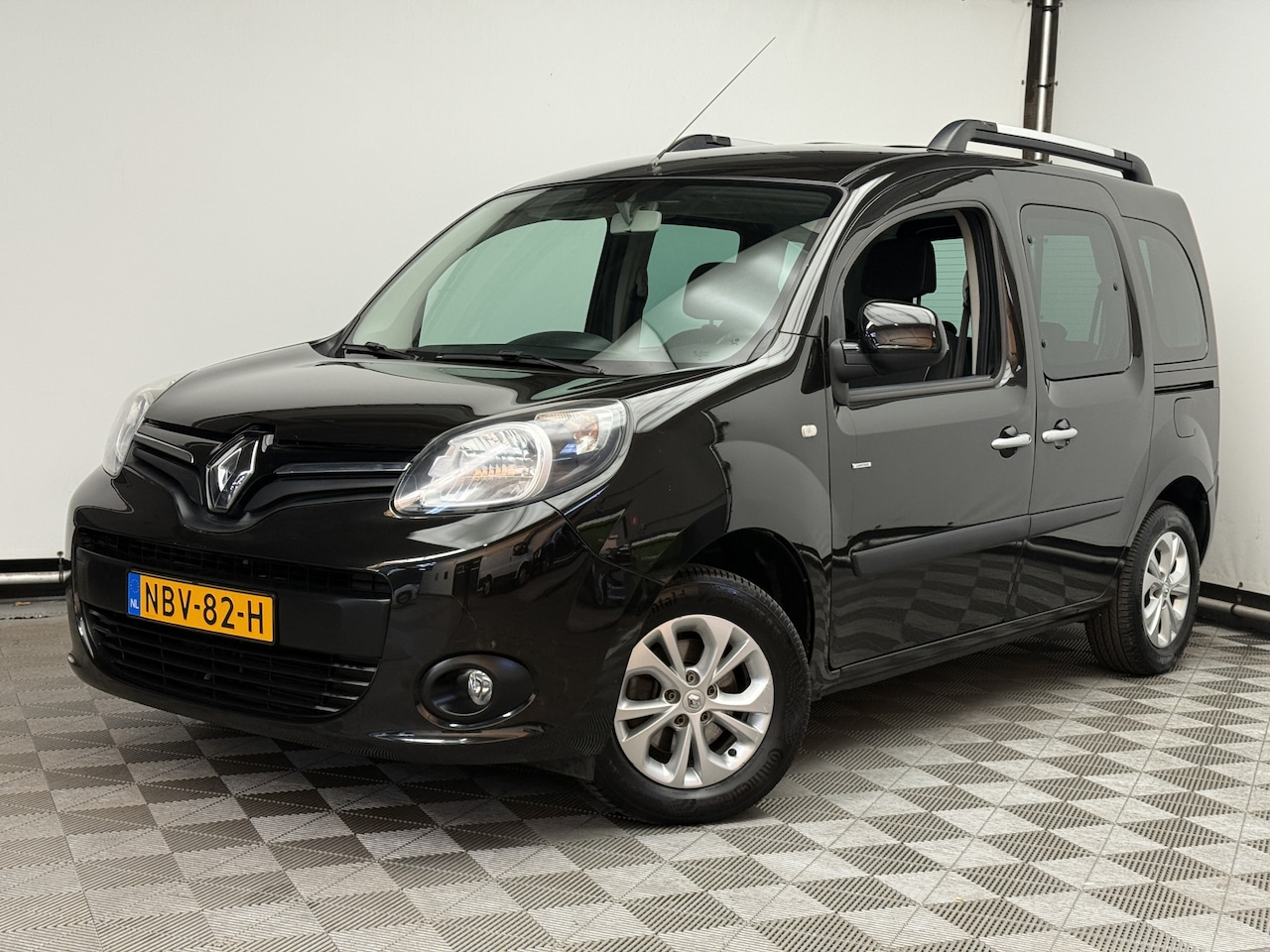 Renault Kangoo Family - 1.2 TCe Limited Start&Stop Airco LM15" - AutoWereld.nl