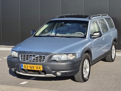 Volvo V70 - 2.4 T AWD Comfort Line Automaat