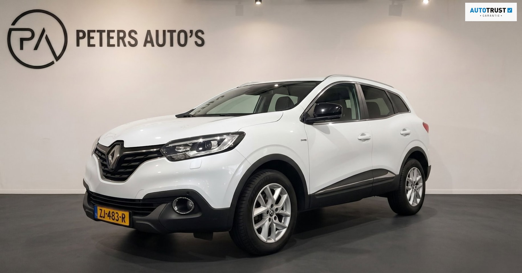 Renault Kadjar - 1.2 TCe Limited Stoelverwarming/Half Leder/Trekhaak - AutoWereld.nl