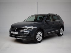 Volkswagen Tiguan - 1.4 TSI eHybrid PHEV ELEGANCE / SOH / VIRTUAL / EL.TREKHAAK / CAMERA / IQ-LIGHT / SFEERVER