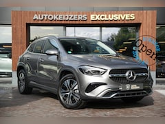 Mercedes-Benz GLA-Klasse - 180 Business Solution Luxury Stuurverwarming Multibeam LED Adapt. Cruise Trekhaak 18''LM