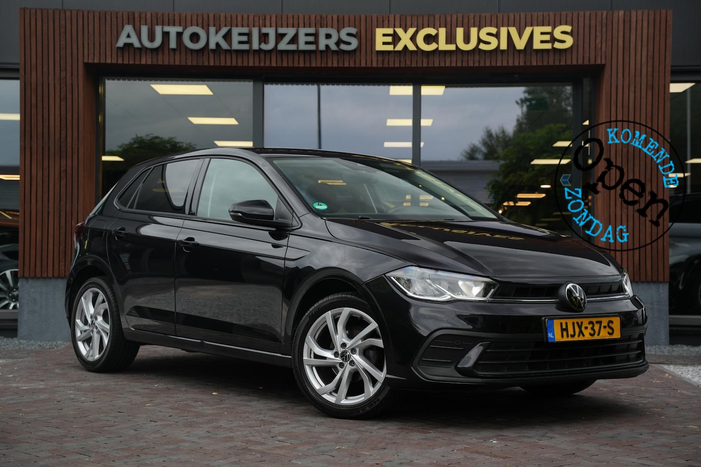 Volkswagen Polo - 1.0 TSI Life Business Apple carplay Getint glas Airco Emergency braking DAB+ File assisten - AutoWereld.nl
