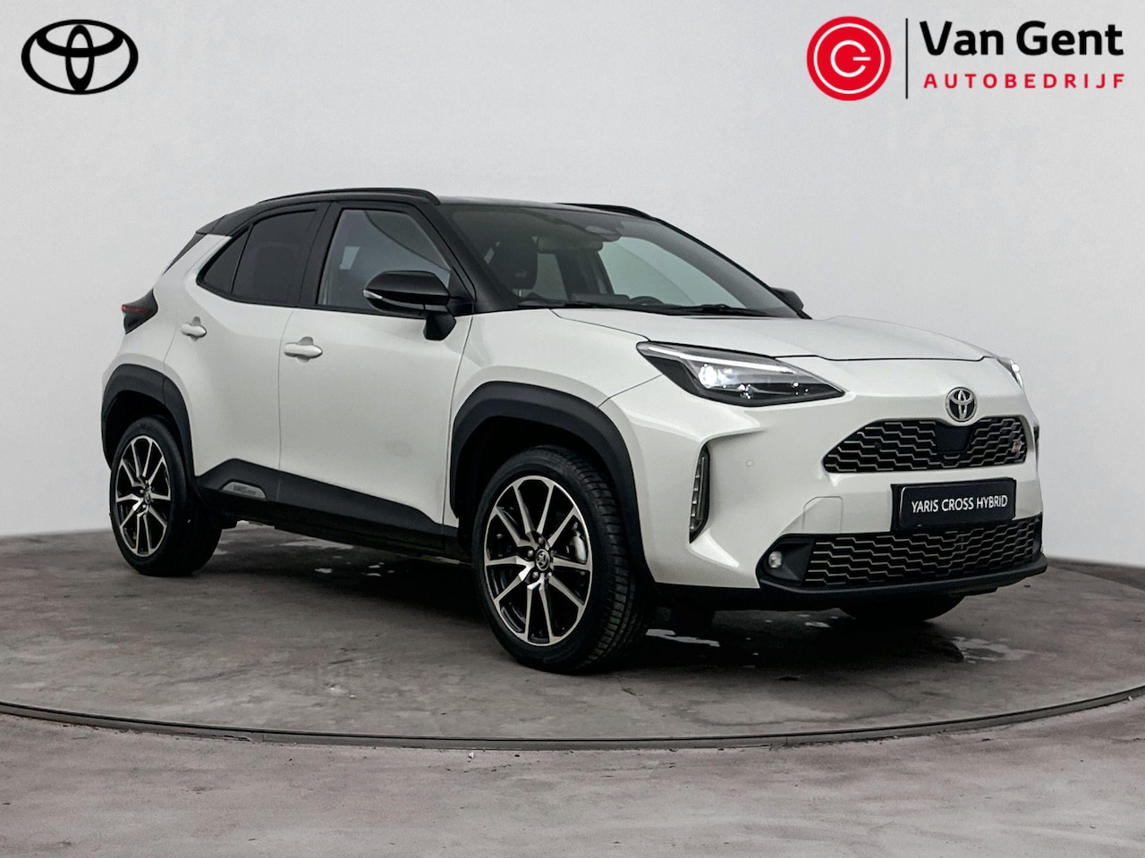 Toyota Yaris Cross - 1.5 Hybrid 130 GR SPORT | Dodehoek detectie | Apple Carplay / Android Auto | Head-up displ - AutoWereld.nl