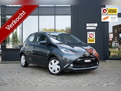 Toyota Aygo - 1.0 VVT-i x-play*CAMERA*AIRCO*5-DEURS*NAVI