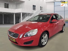 Volvo S60 - 1.6 DRIVe Kinetic / AUTO RIJD PRIMA / NL PRIJS 4201