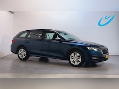 Skoda Octavia Combi - 1.0 e-TSI DSG Ambition Navigatie Trekhaak Parkeersensoren DAB+ App-Connect