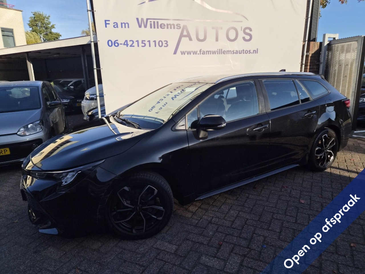 Toyota Corolla Touring Sports - 1.2 T Active Nap NL Camera - AutoWereld.nl