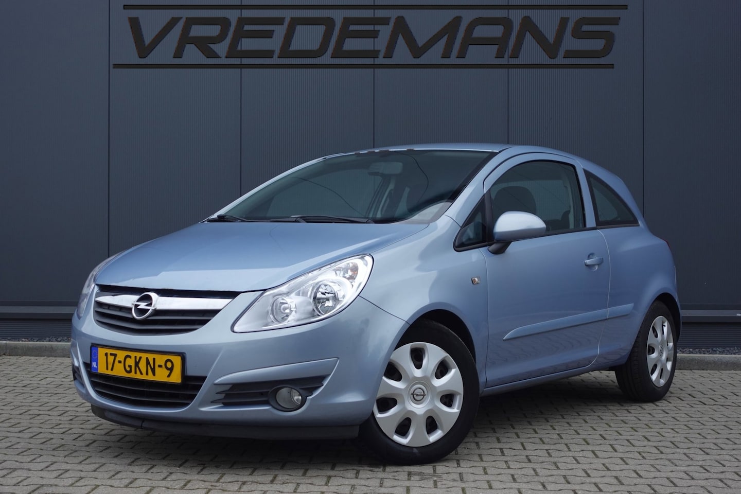 Opel Corsa - 1.2-16V Enjoy 1.2-16V Enjoy - AutoWereld.nl