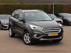 Ford Kuga - 1.5 EcoBoost Trend Ultimate / Navigatie / Parkeerhulp achter / 17'' / Bluetooth / Cruise C