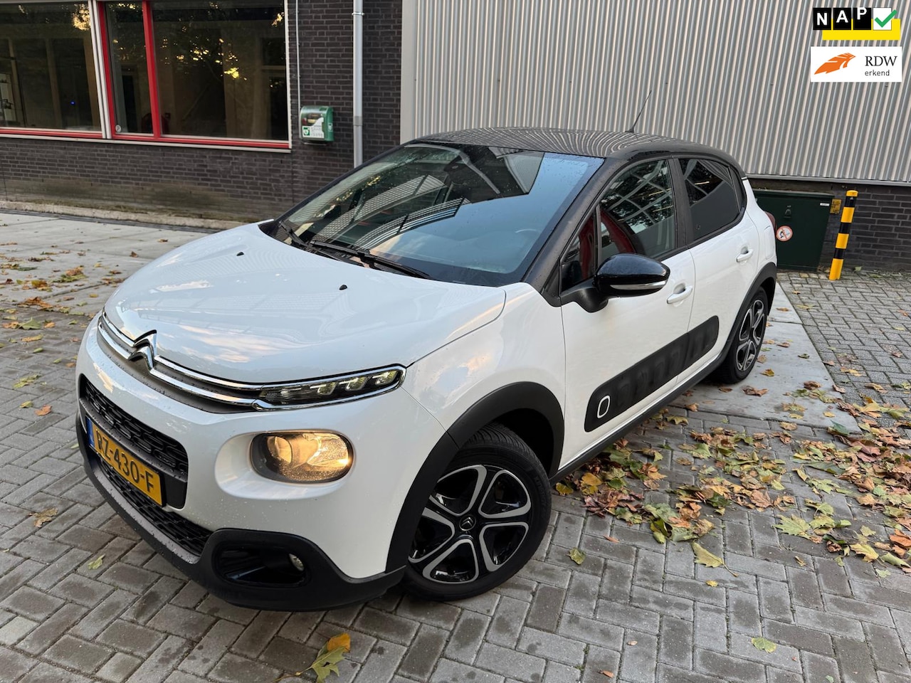 Citroën C3 - 1.2 PureTech Feel Edition 1.2 PureTech Feel Edition - AutoWereld.nl