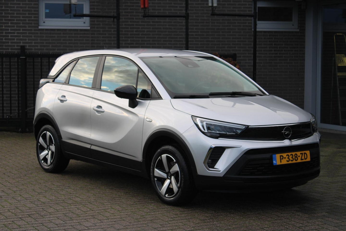 Opel Crossland - 1.2 Turbo Edition Clima/Camera Incl Garantie en afleveringskosten!! - AutoWereld.nl