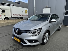 Renault Mégane - 1.3 TCe Zen Trehaak Clima Cruise vol opties. actieprijs