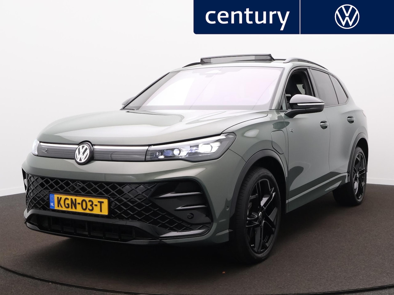 Volkswagen Tiguan - 1.5 eHybrid R-Line Edition | Panodak | Harman Kardon | Trekhaak | 360 Camera | ACC | Massa - AutoWereld.nl
