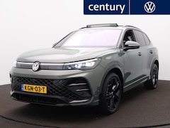 Volkswagen Tiguan - 1.5 eHybrid R-Line Edition | Panodak | Harman Kardon | Trekhaak | 360 Camera | ACC | Massa