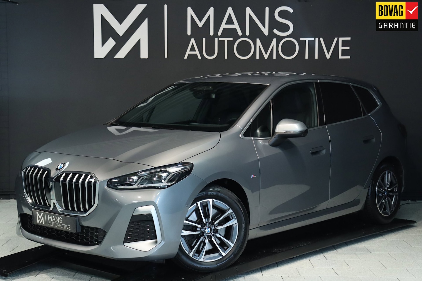 BMW 2-serie Active Tourer - 223i xDrive M Sport / HK / MEMORY / 360 / KEYLESS / LEDER - AutoWereld.nl