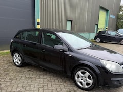 Opel Astra - 1.6 Business
