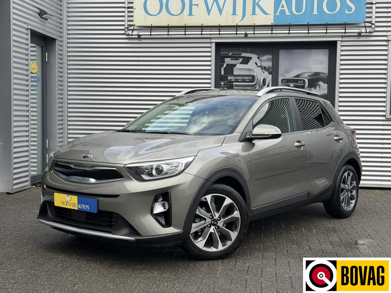 Kia Stonic - 1.0 T-GDi ExecutiveLine Automaat Full-Opties 1e Eig Slecht 25.498 Km - AutoWereld.nl