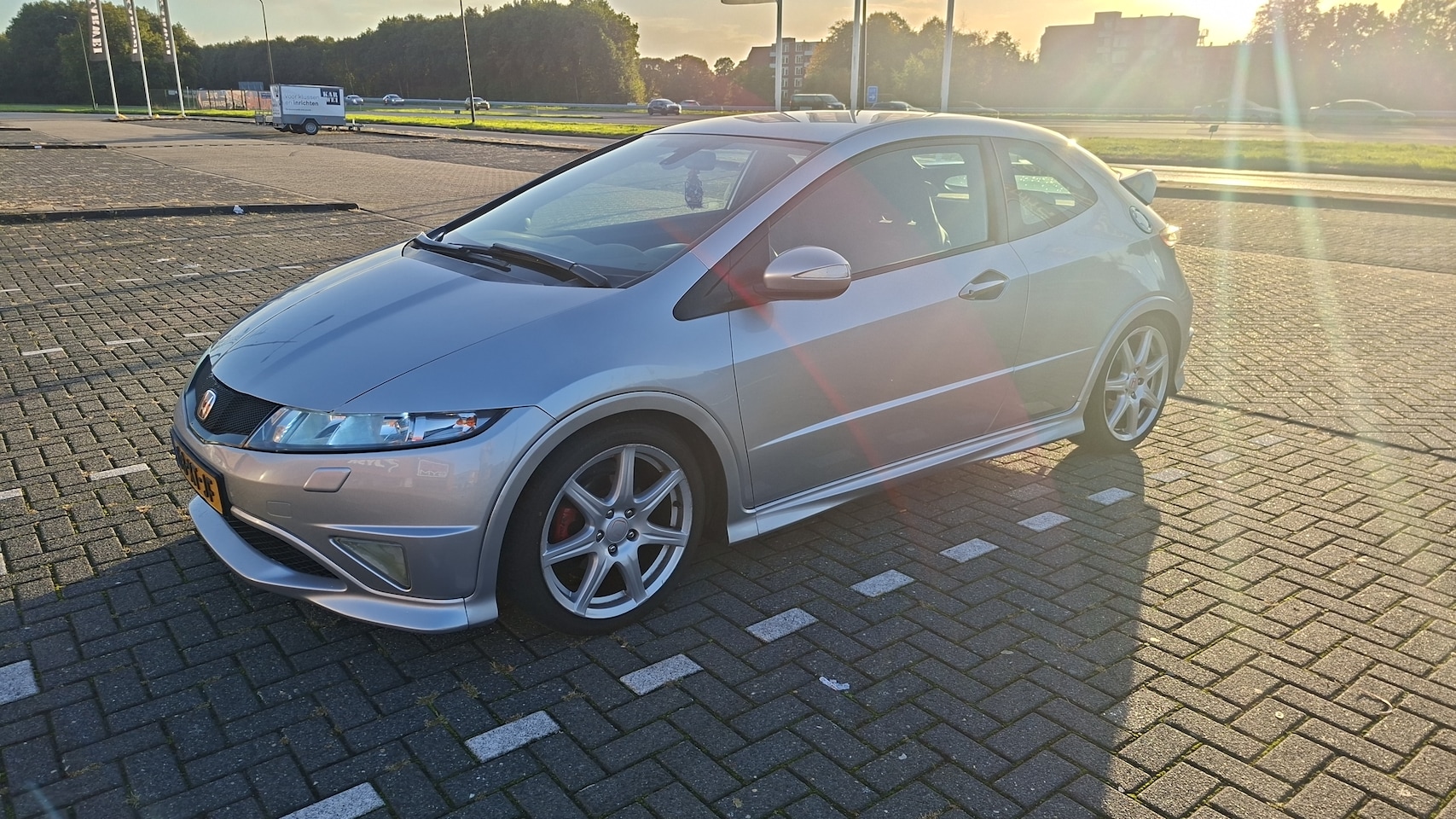 Honda Civic - 2.0 Type R - AutoWereld.nl