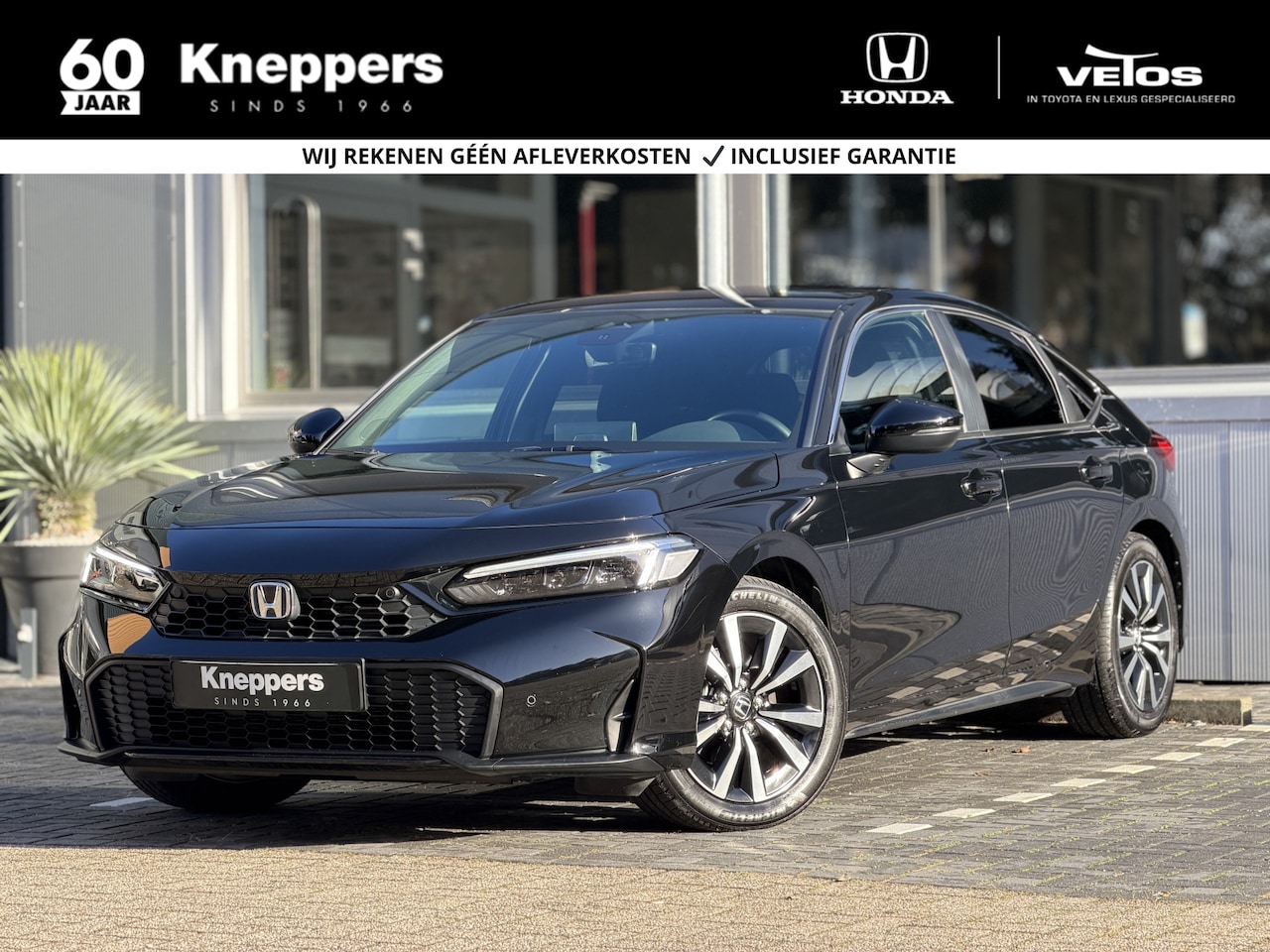 Honda Civic - 2.0 e:HEV Elegance | GEEN AFLEVERKOSTEN |  Parkeersensoren, Dodehoekdetectie, Camera, Stoe - AutoWereld.nl