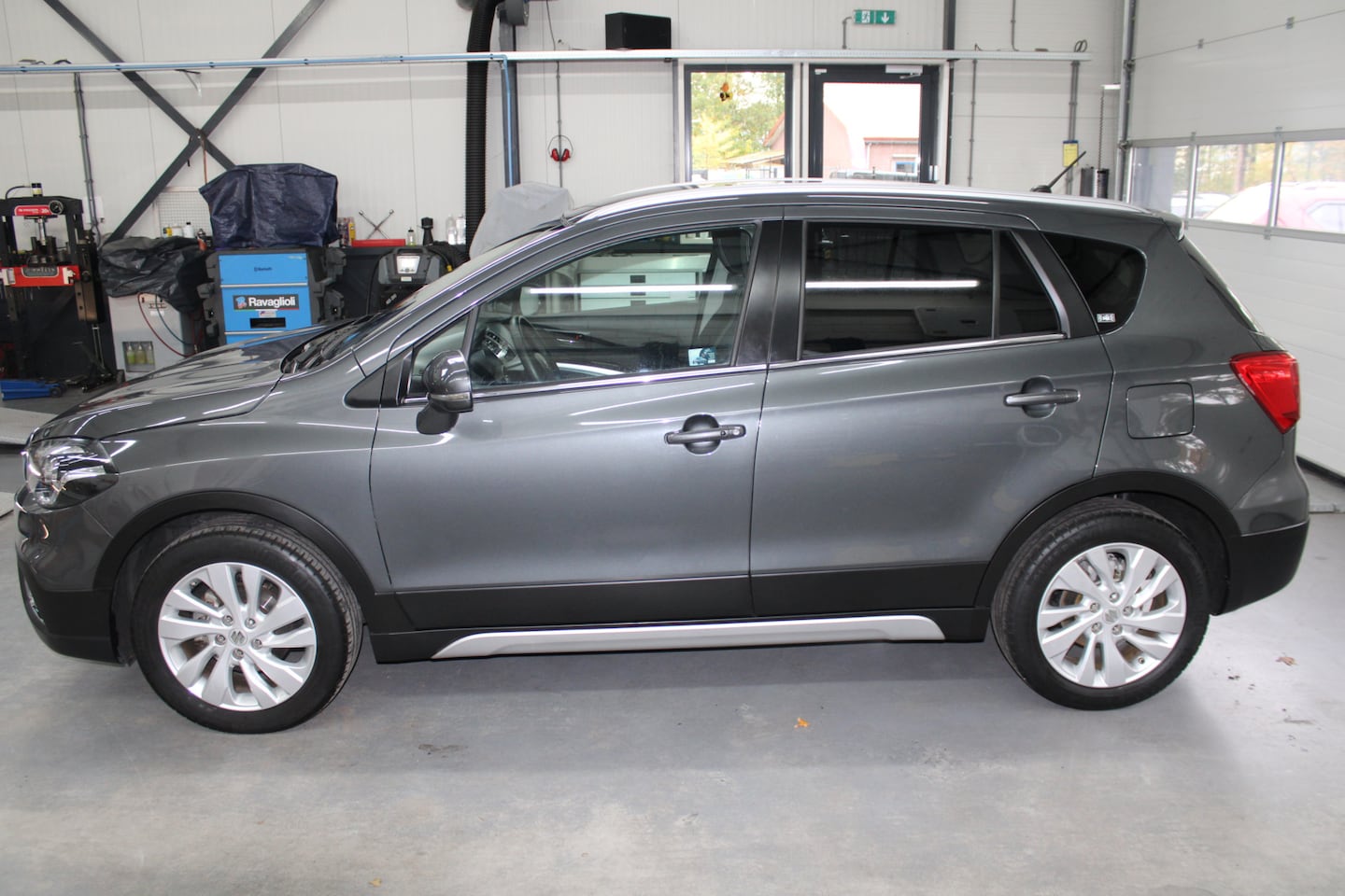 Suzuki S-Cross - 1.0 Boosterjet Exclusive 1.0 Boosterjet Exclusive - AutoWereld.nl