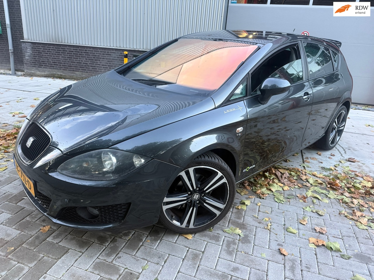 SEAT Leon - 1.2 TSI Ecomotive Reference 1.2 TSI Ecomotive Reference - AutoWereld.nl