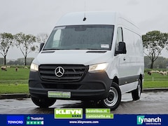 Mercedes-Benz Sprinter - 317 L2H2 RWD Automaat Mbux 360 Graden Camera Standkachel 3 Zits Airco Apple Carplay Euro6