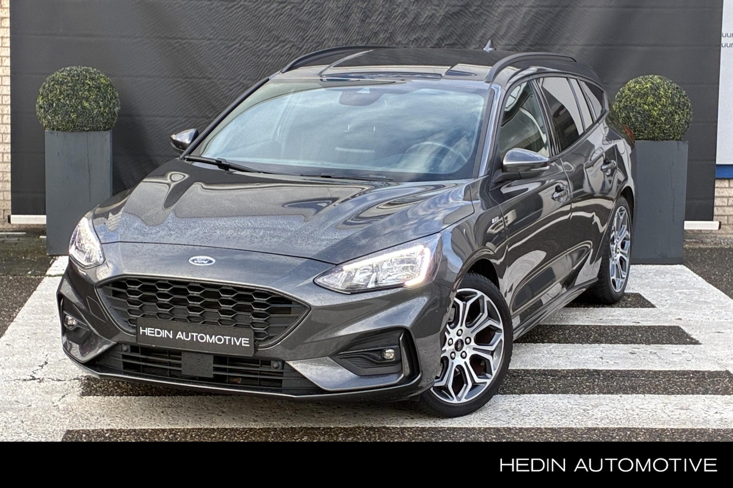 Ford Focus Wagon - 1.0 EcoBoost Hybrid ST Line X Business | Trekhaak elektrisch | Winterpack | 18" LMV - AutoWereld.nl