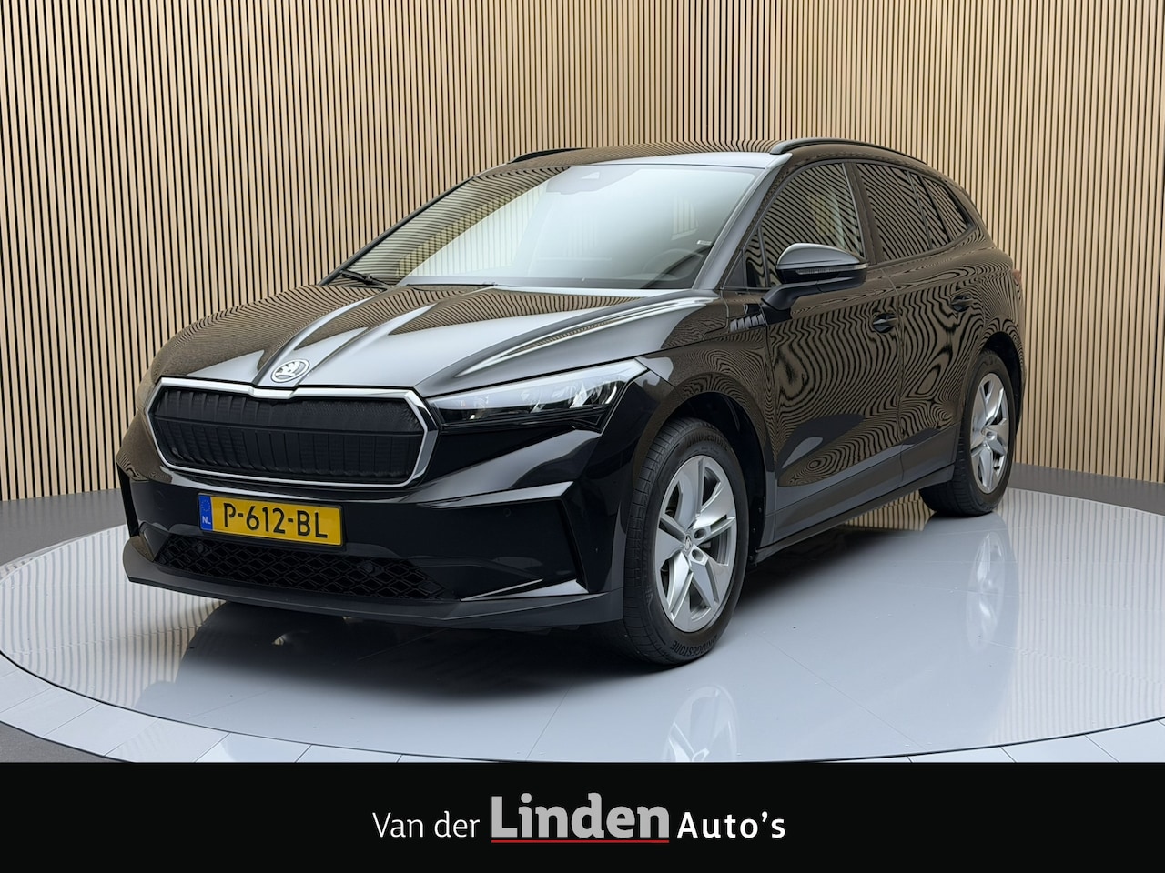 Skoda Enyaq iV - 60 SOH 95,5% | Warmtepomp | Cruise Control Adaptief | Camera | Navigatie | Stoel/Stuurverw - AutoWereld.nl