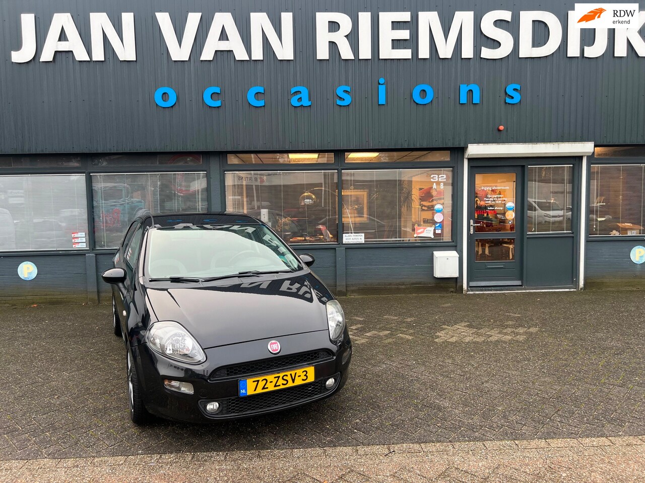 Fiat Punto Evo - 0.9 TwinAir Easy bj 2013 airco sportvelgen 5 deurs 2595 eu - AutoWereld.nl