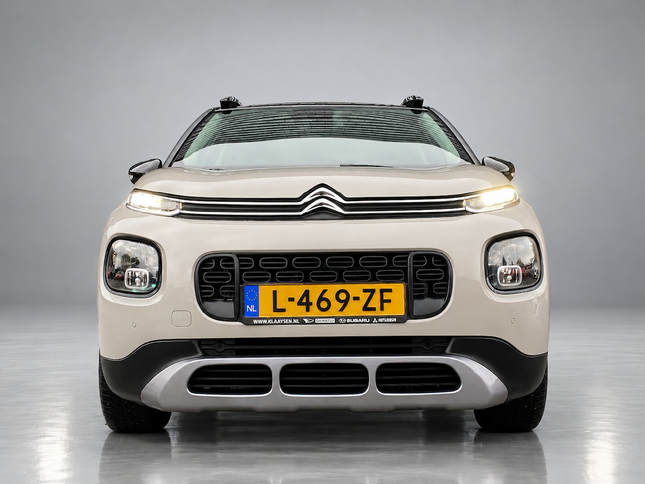 Citroën C3 Aircross - 1.2 PureTech S&S Shine AUT. | navigatie | panoramadak | keyless go | camera | apple carpla - AutoWereld.nl