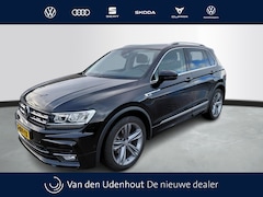 Volkswagen Tiguan - 1.5 TSI ACT Highline | Panoramadak | Trekhaak | Camera | Elec. achterklep | Dynaudio |