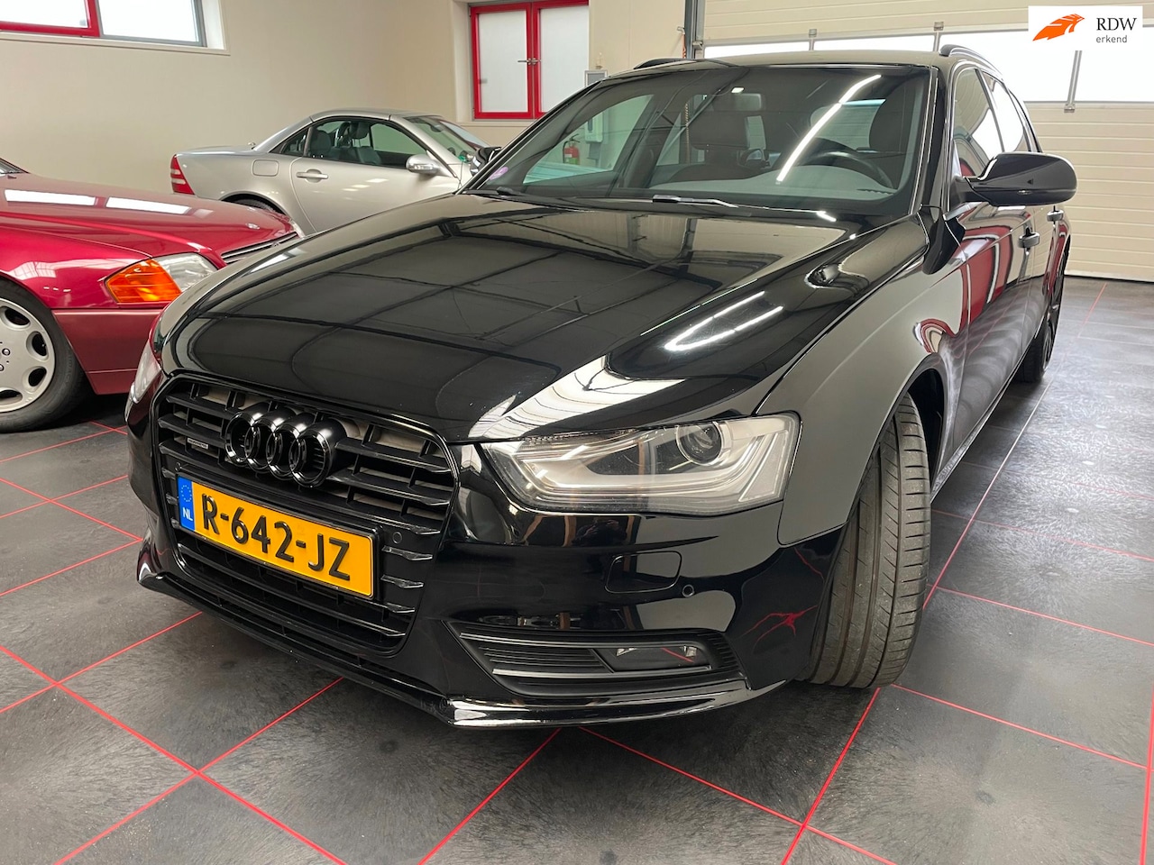 Audi A4 Avant - 2.0 TFSI quattro Pro Line Business Automaat Trekhaak - AutoWereld.nl