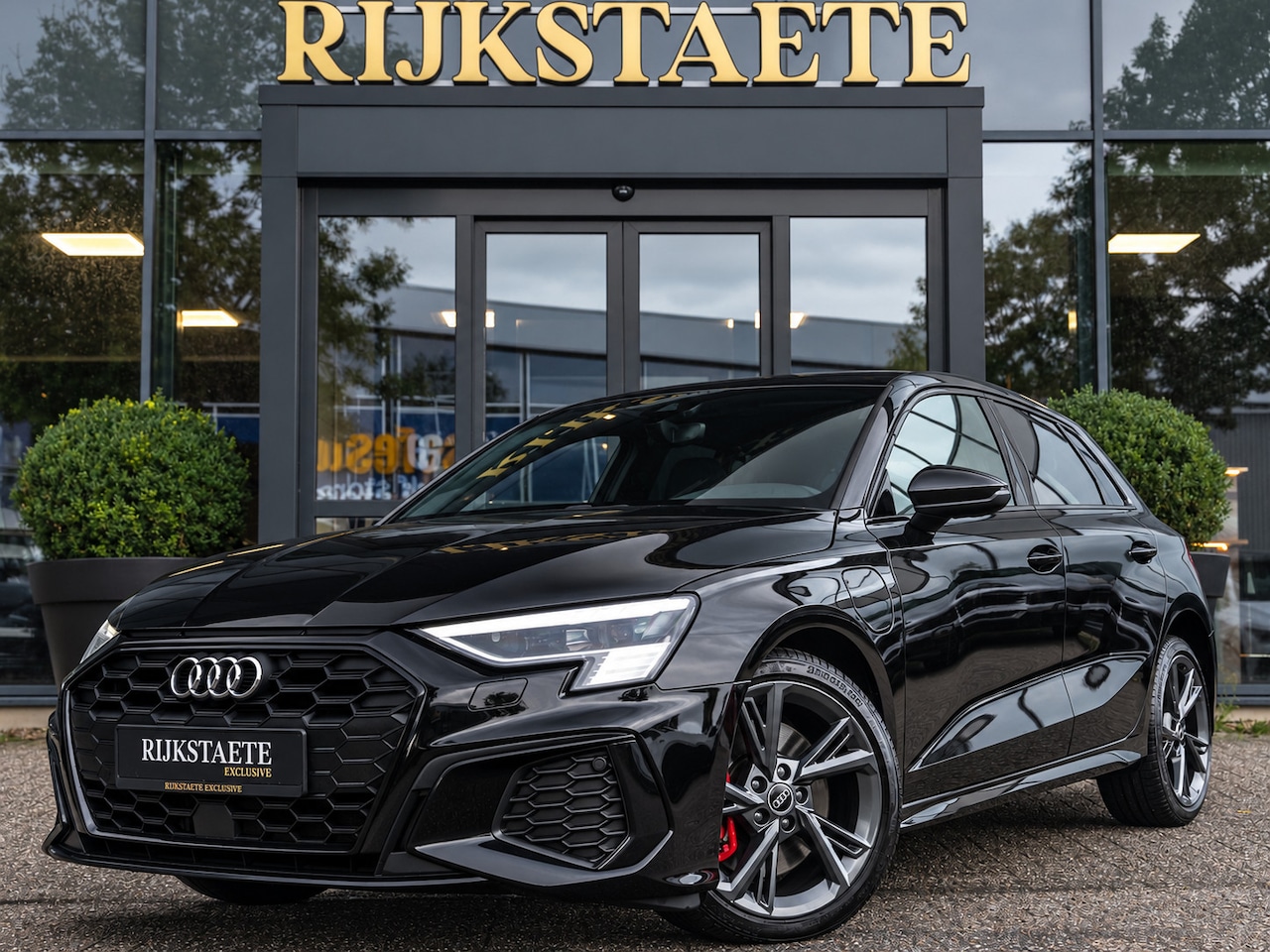 Audi A3 Sportback - 45 TFSI e S-Line Competition|B&O|SFEER|ACC - AutoWereld.nl