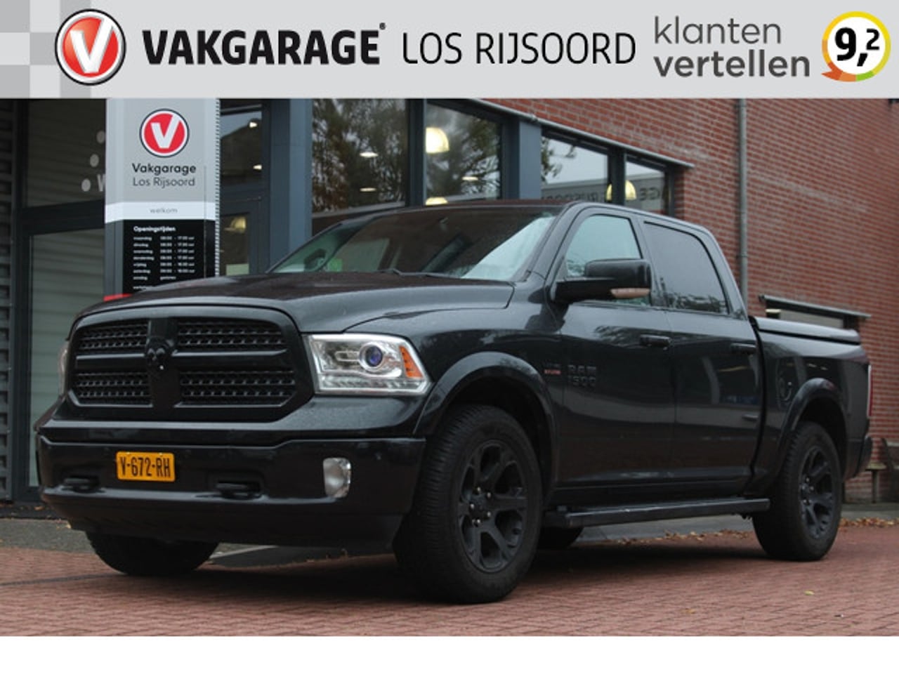 Dodge Ram Pick Up - 5.7 V8 4x4 Crew Cab *Sport* | Marge! | Trekhaak | Schuifdak | Camera | Volledig- Leder | S - AutoWereld.nl