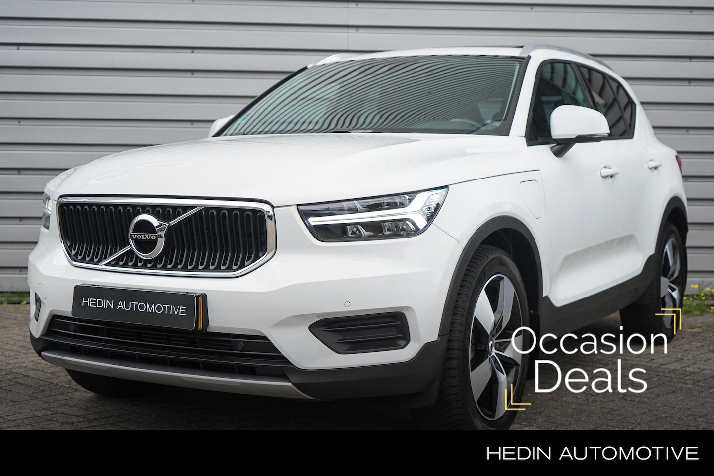 Volvo XC40 - 1.5 T5 Twin Engine Momentum Pro | Panoramadak | Trekhaak semi electrisch inklapbaar | Stoe - AutoWereld.nl