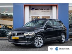 Volkswagen Tiguan - 1.5 TSI Elegance | Trekhaak | Panodak | Cruise adaptief | Camera | Stoel+stuur verwarming