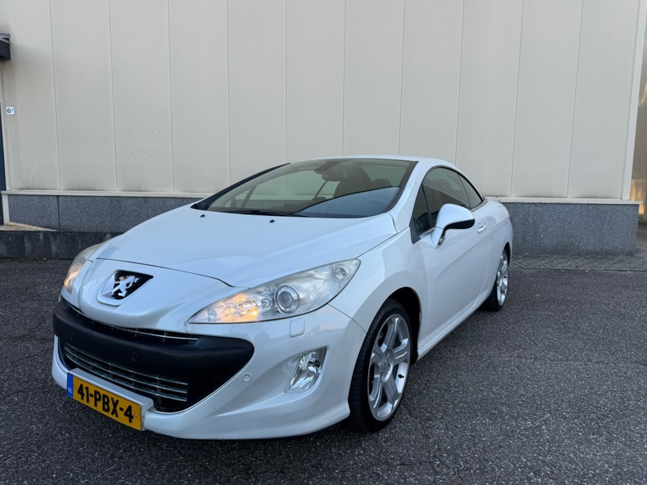 Peugeot 308 CC - 1.6 THP Féline 1.6 THP Feline - AutoWereld.nl