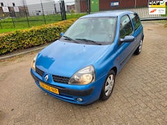 Renault Clio - 1.4-16V Privilège AIRCO AUTOMAAT NAP