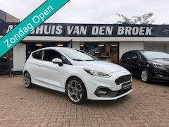Ford Fiesta - 1.5 EcoBoost ST-3|Camera|LED|B&O|Navi|Carplay AndroidAuto|Sportstoelen|18"lichtmetaal