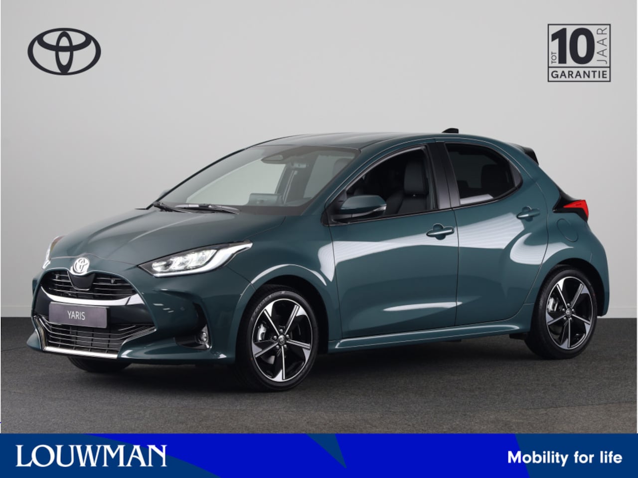 Toyota Yaris - 1.5 Hybrid 130 Executive *NIEUW* - AutoWereld.nl