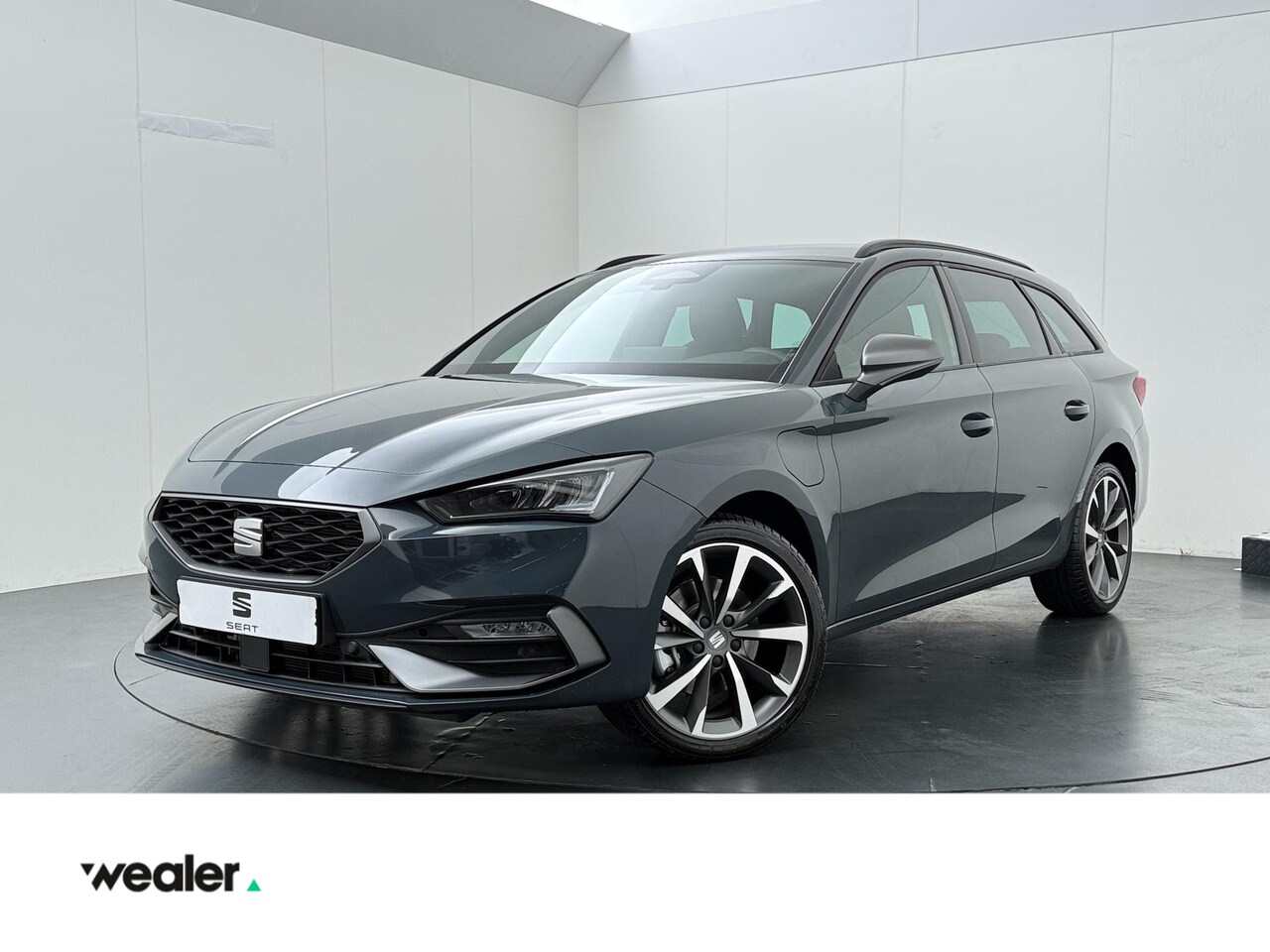 SEAT Leon Sportstourer - FR Business 1.5 TSI eHybrid | 204 PK | Automaat | Adaptive Cruise Control | Achteruitrijca - AutoWereld.nl