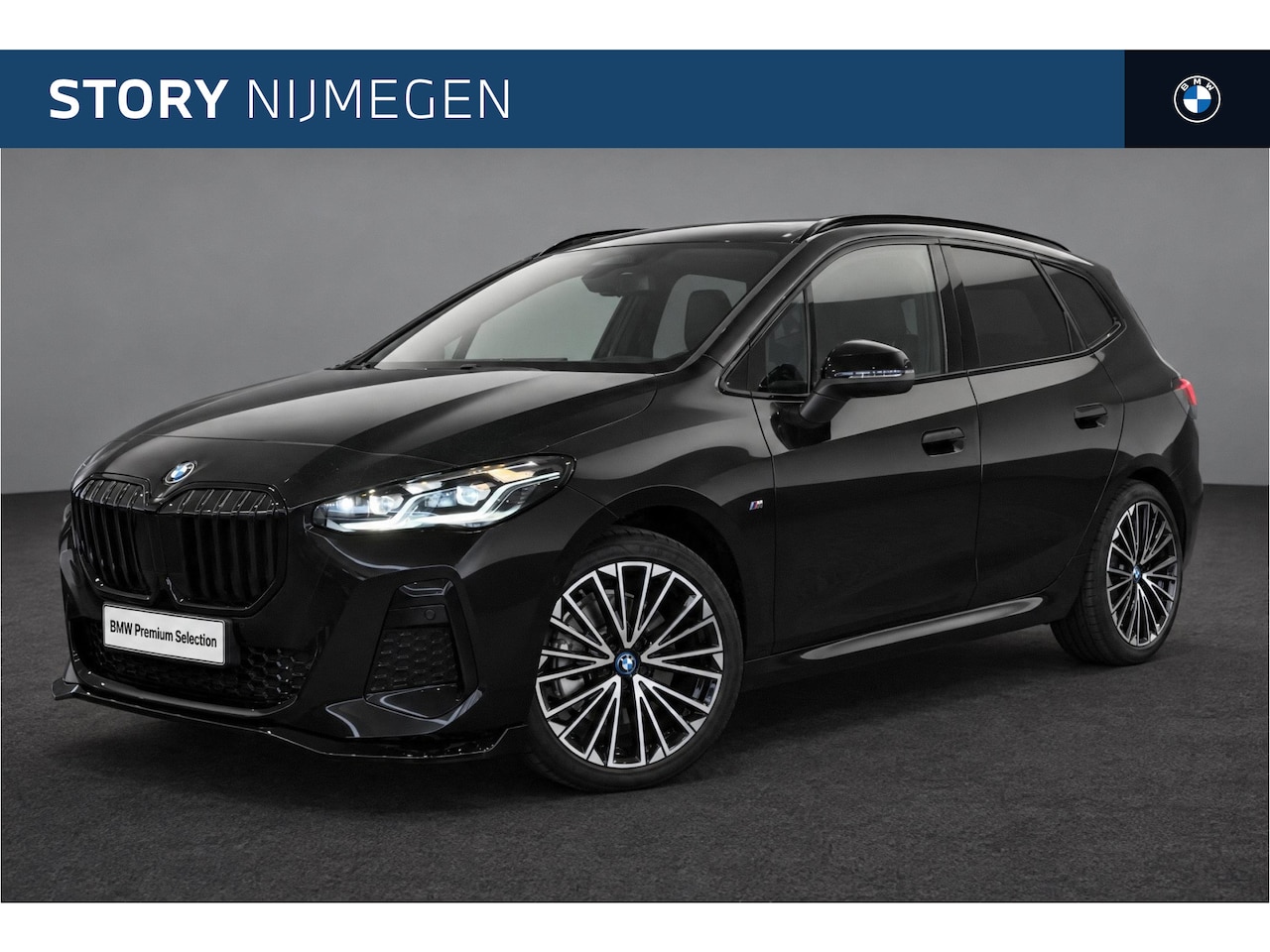 BMW 2-serie Active Tourer - 230e xDrive M Sport Automaat / Trekhaak / Panoramadak / Sportstoelen / Comfort Access / Ha - AutoWereld.nl