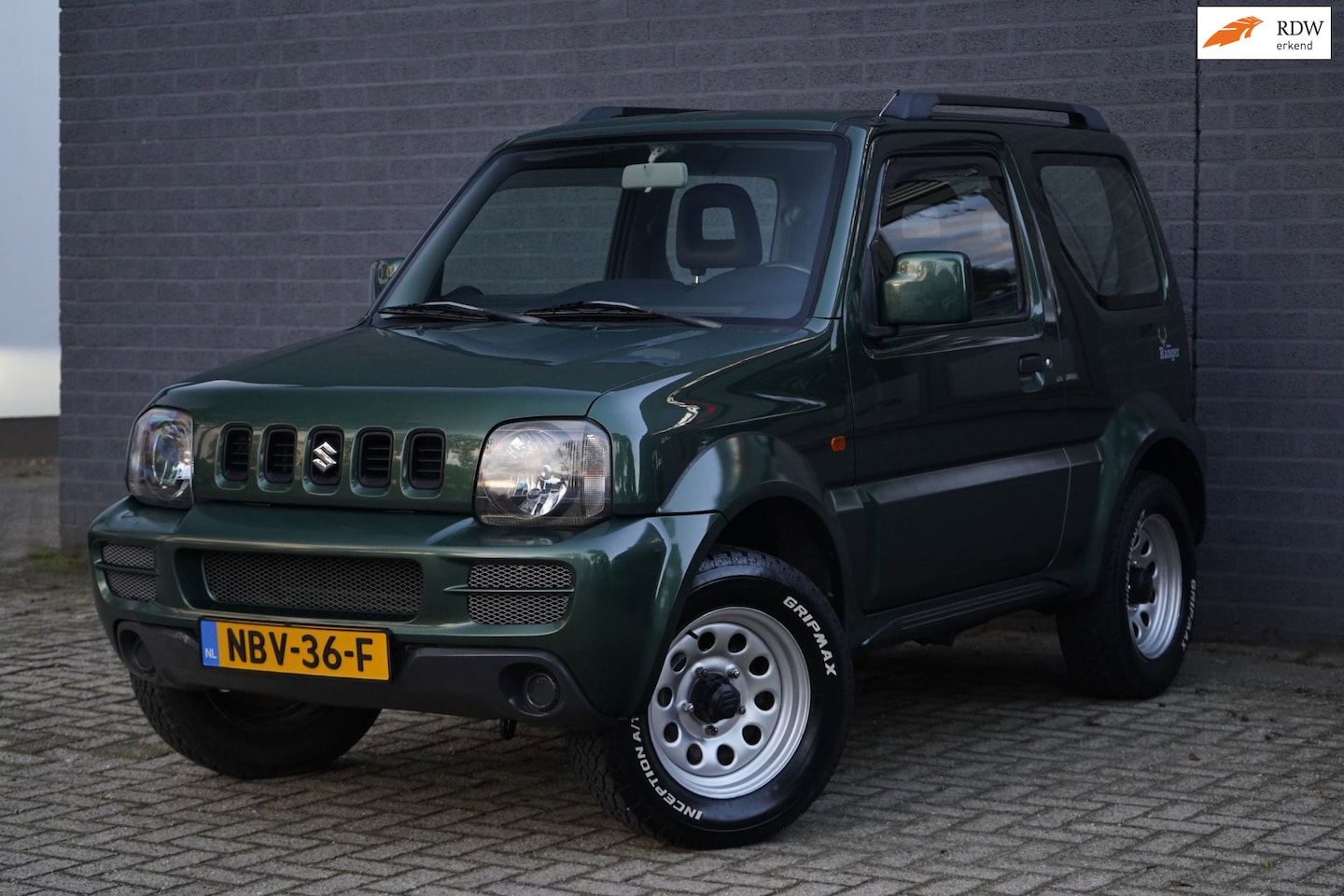 Suzuki Jimny - 1.3 JX Ranger 4WD, Trekhaak, Elektr Ramen, NAP - AutoWereld.nl