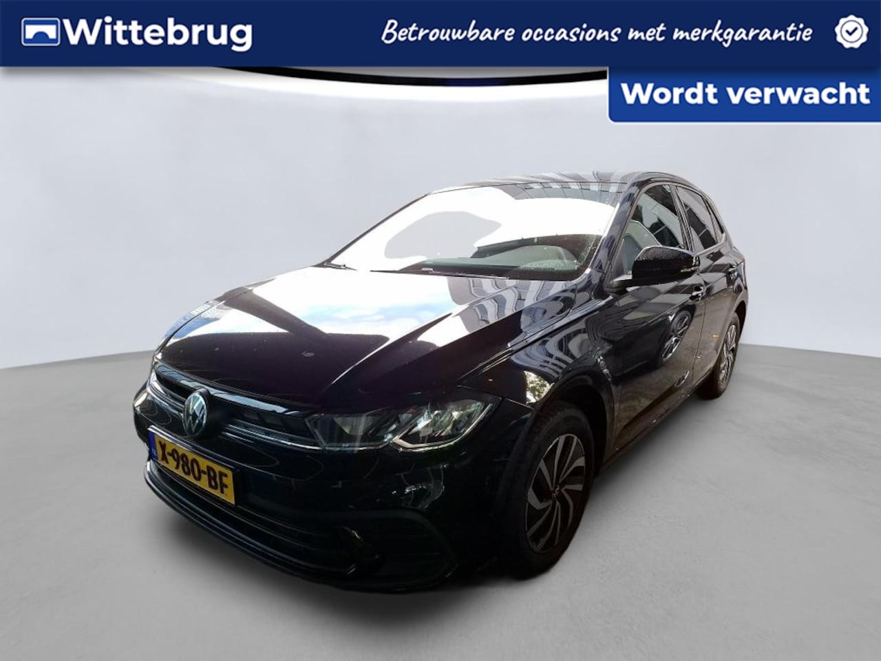Volkswagen Polo - 1.0 TSI 95pk Life / Navigatie by APP / LED / LM 15 inch / Parkeersensoren / Digital cockpi - AutoWereld.nl