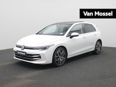 Volkswagen Golf - 1.5 eHybrid Style Edition 204 PK| | SoH 100% | Panoramadak | Trekhaak Elektrisch | LED Mat
