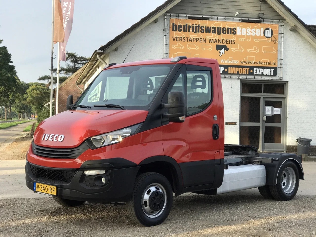 Iveco Daily - 40C18 Euro 6 BE Trekker 9.036 gcw Airco - AutoWereld.nl