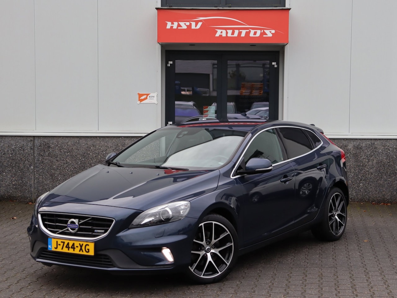 Volvo V40 - 1.6 T3 Ocean Race navi LM airco - AutoWereld.nl