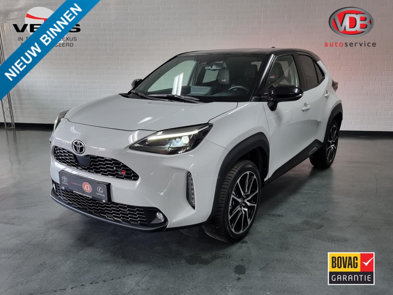 Toyota Yaris Cross - 1.5 Hybrid GR Sport Limited / JBL / HUD - AutoWereld.nl