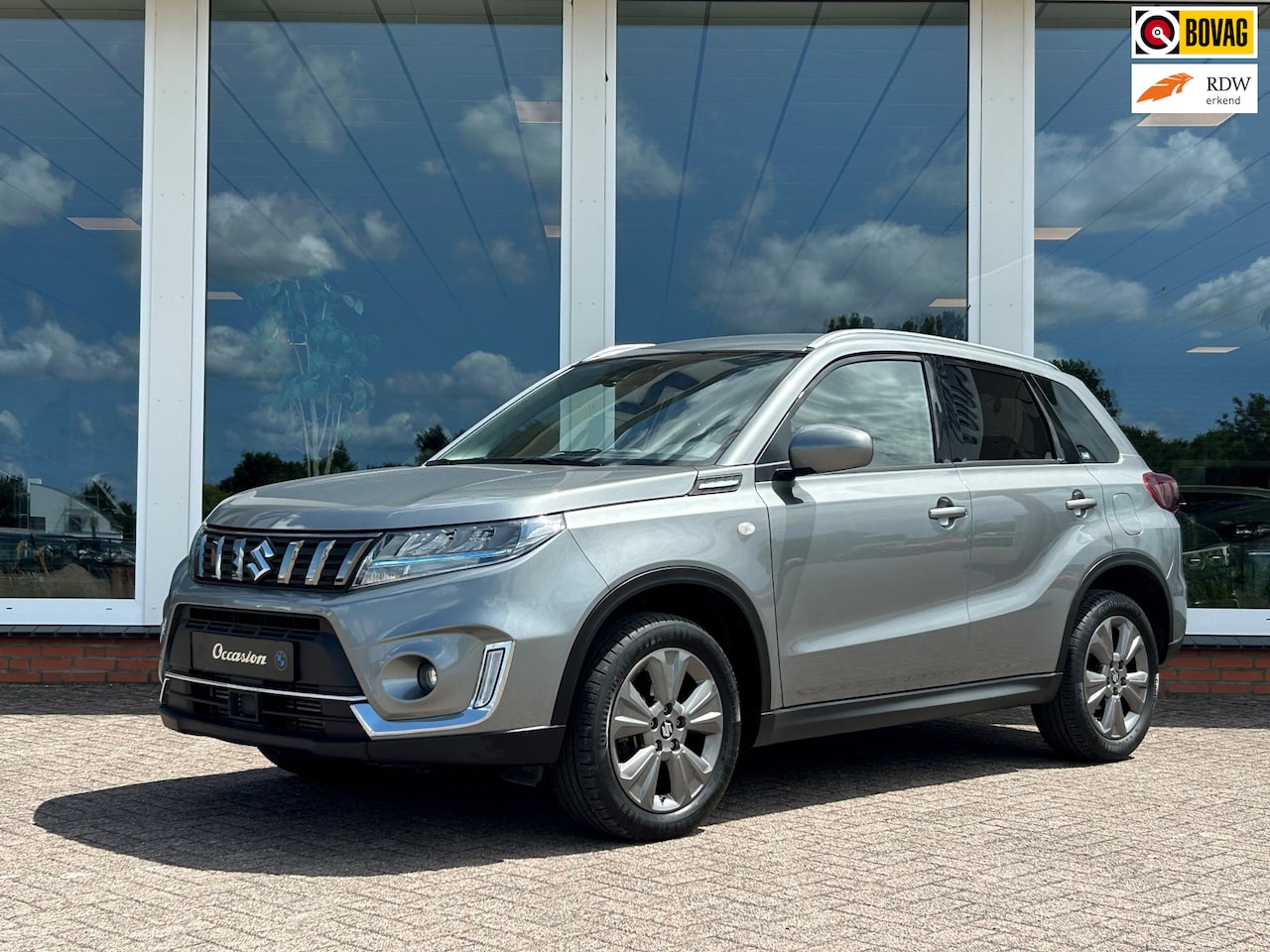 Suzuki Vitara - 1.4 Boosterjet Select Smart Hybrid AUT. - Navi - Camera - Cruise - LM - AutoWereld.nl